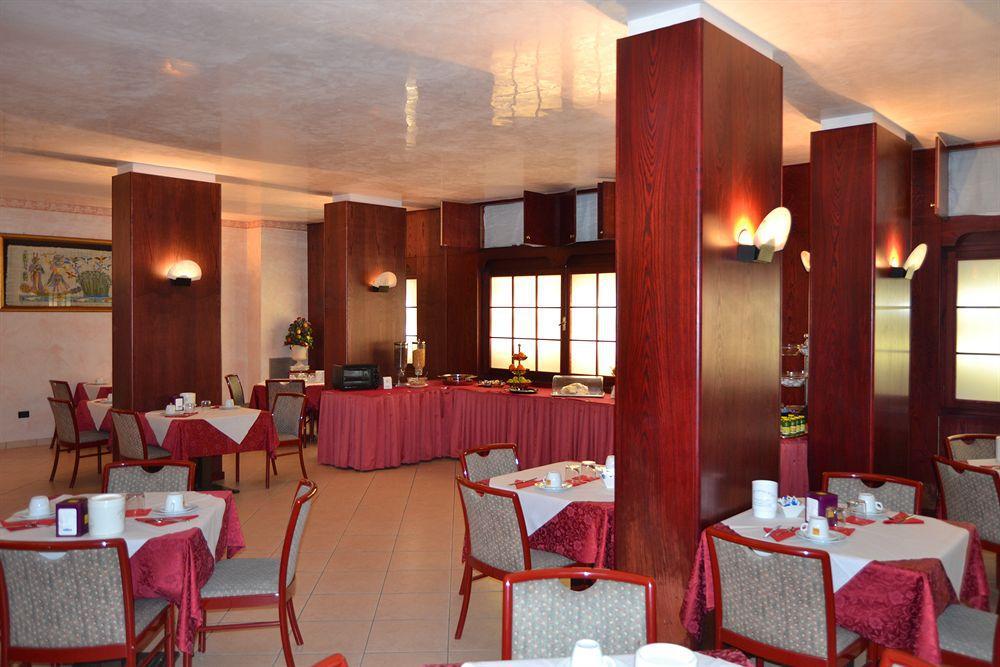 Mia Hotel نومانا المظهر الخارجي الصورة